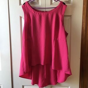 Torrid high low top w/zip back and black panels 3X